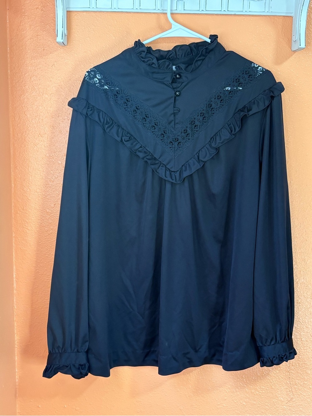Vintage Black Ruffled Lace Yoke Women's Blouse